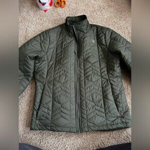 North Face size XL green jacket